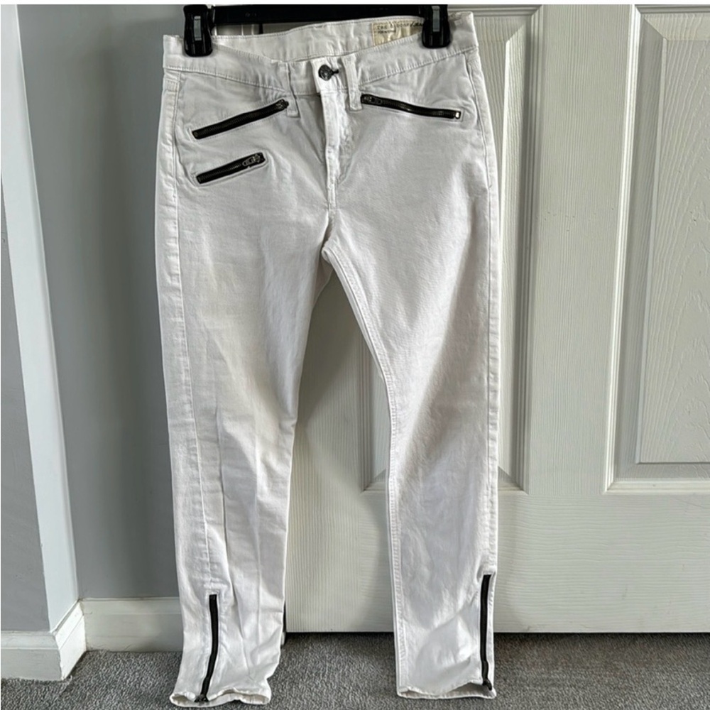 Rag & Bone White Skinny Ankle Jeans 27 Mid Rise 9” Rise 26” Inseam Zip Detail